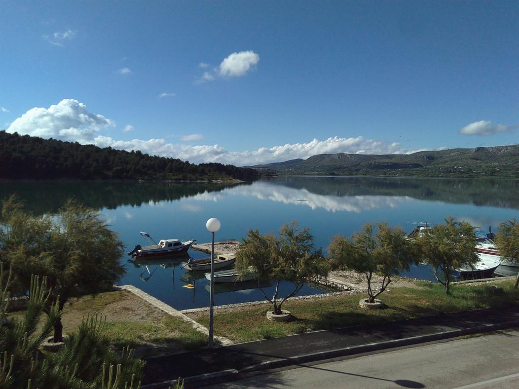 Apartments Vila Punta Jadrtovac Екстериор снимка